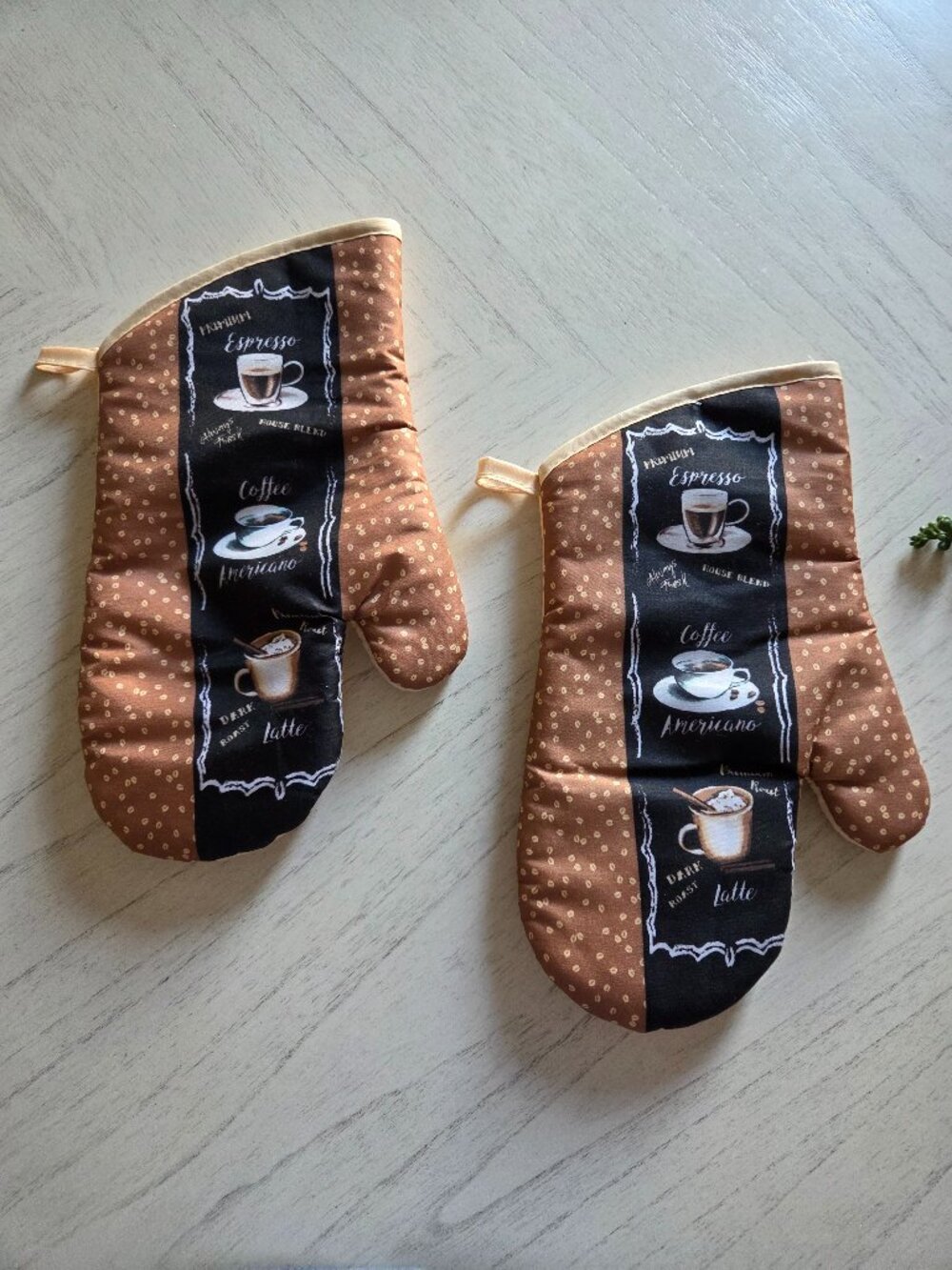 Coffee/Expresso Theme Set of Two Oven Mitts